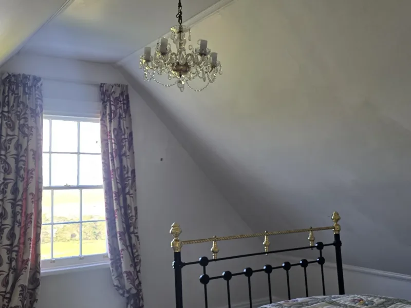 Lindum Grange: Historic Kauri Homestead with Kaipara Views