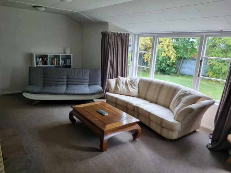 Sun-Drenched Family Bach, Steps from Lake Taupō