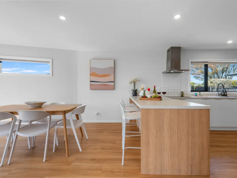 Private 4BR Family-Friendly Home | Near Airport | Free Parking