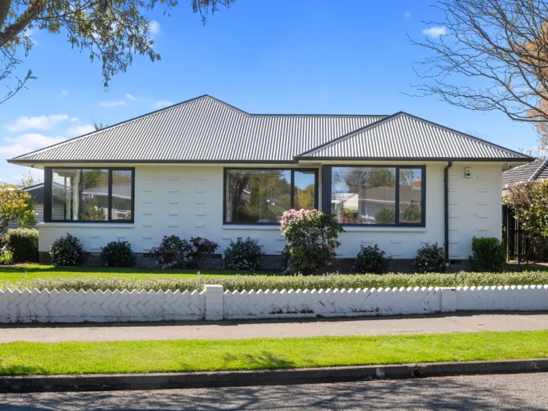 Private 4BR Family-Friendly Home | Near Airport | Free Parking
