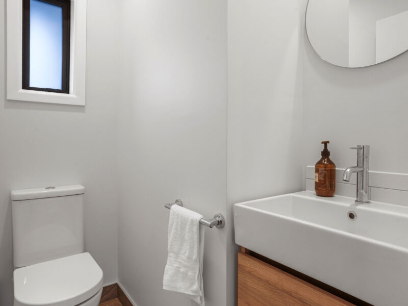 Private 4BRM Family-Friendly Christchurch Home | Near Airport | Free Parking