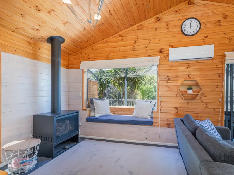 Whitianga Coastal Escape (5 bdrm)