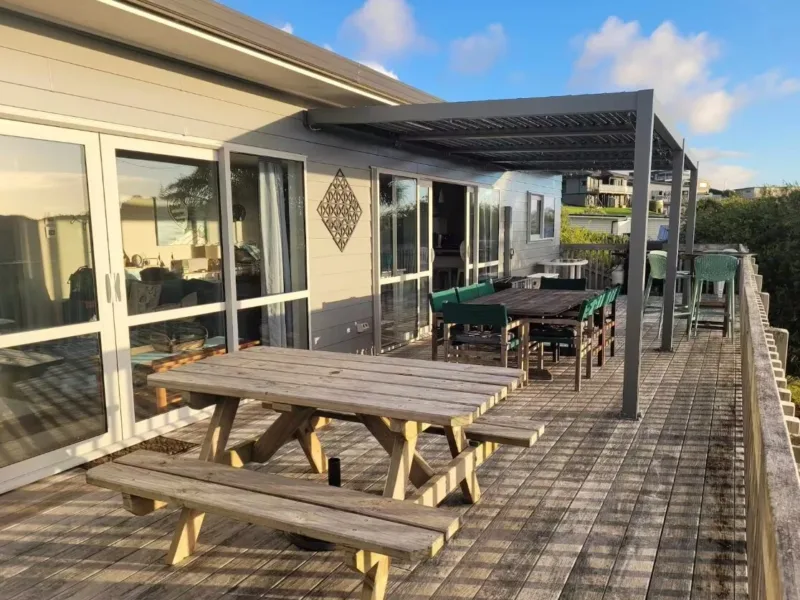 CBay Holiday Home - Spectacular 180˚ Views!