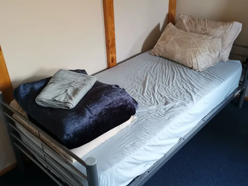 3 bedroom pet-friendly rural-feel close to town.