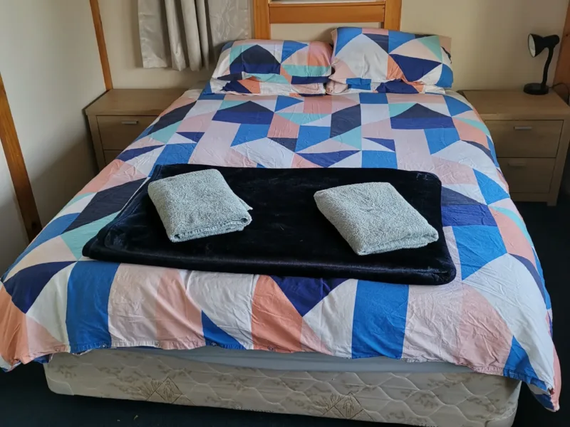 3 bedroom pet-friendly rural-feel close to town.