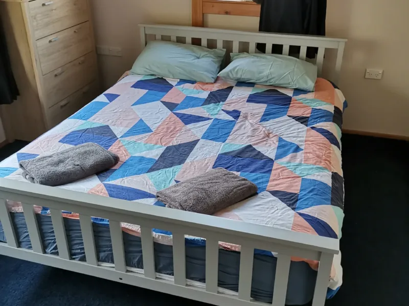 3 bedroom pet-friendly rural-feel close to town.