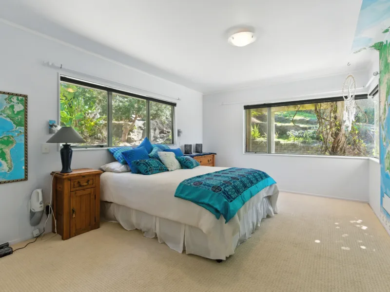 Dolphin Vista - a Relaxed Tutukaka Coastal Haven with Sweeping Ocean Views