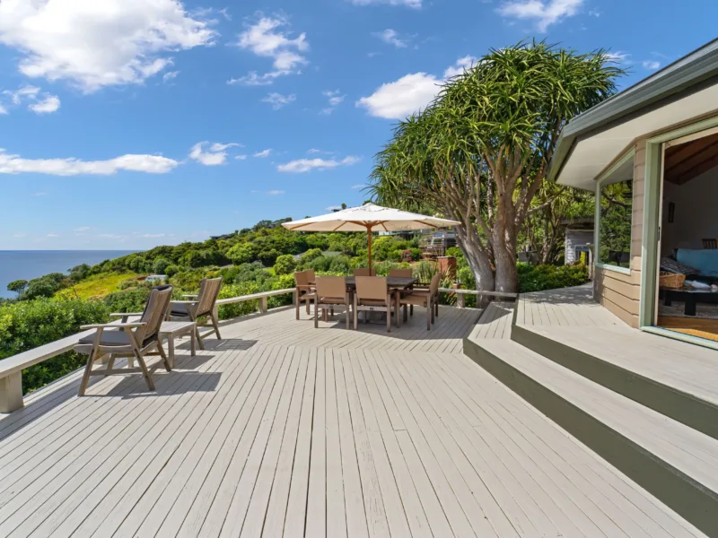 Dolphin Vista - a Relaxed Tutukaka Coastal Haven with Sweeping Ocean Views