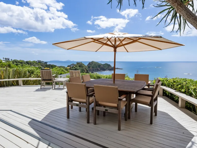 Dolphin Vista - a Relaxed Tutukaka Coastal Haven with Sweeping Ocean Views