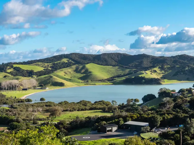JACKS BACH, romantic getaway!