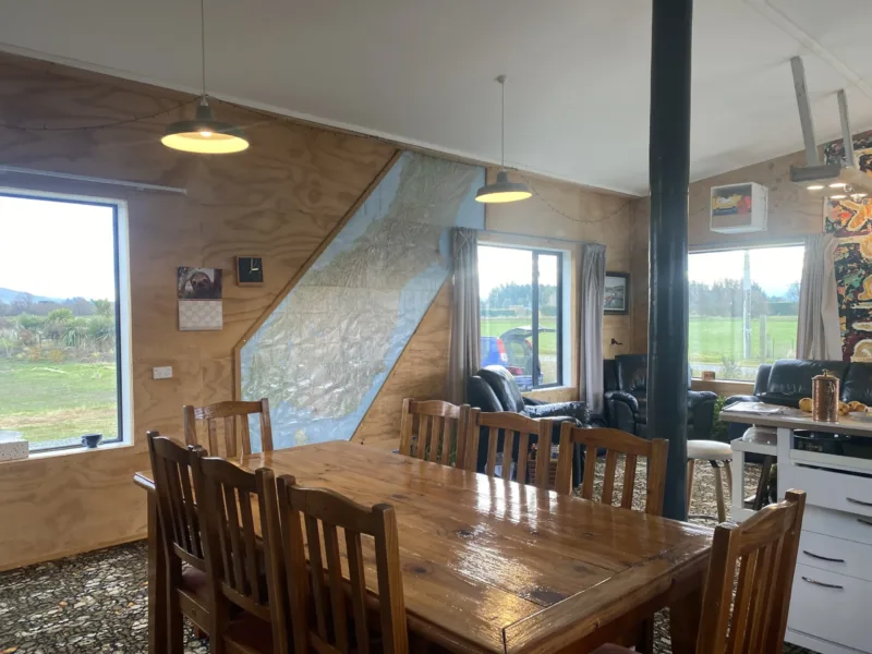 In8 DESiGN HUB Rural Retreat