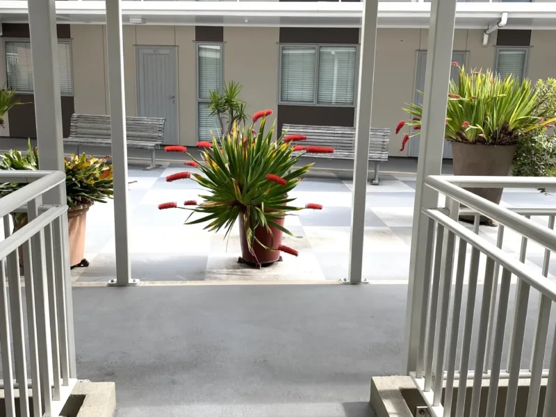 Sunny Apartment in Downtown Mount Maunganui