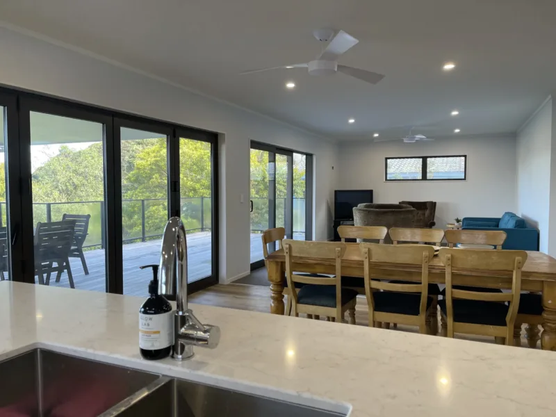 Doubtless Bay Haven with Panoramic Bay Views
