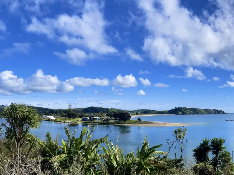 Doubtless Bay Haven with Panoramic Bay Views