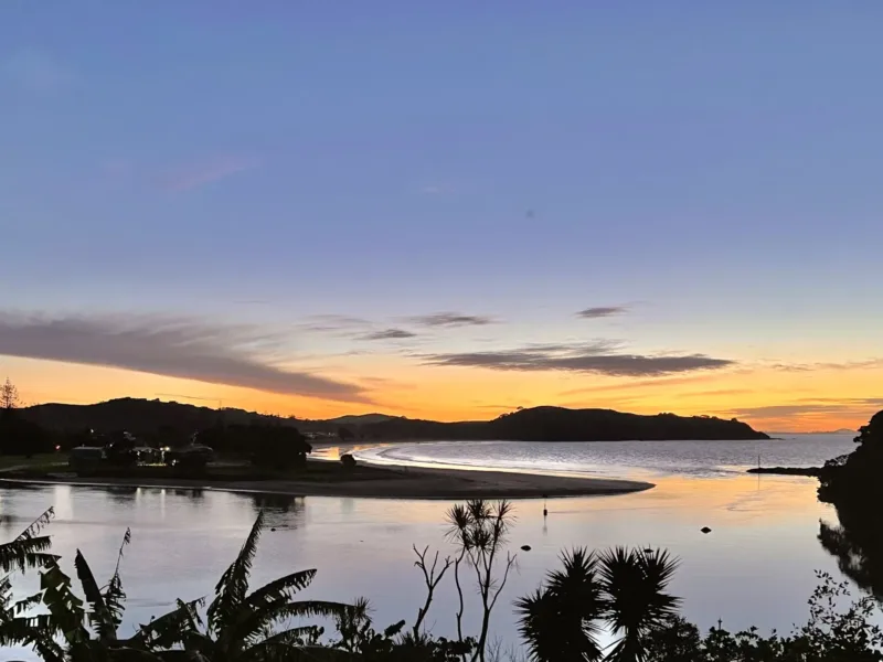 Doubtless Bay Haven with Panoramic Bay Views