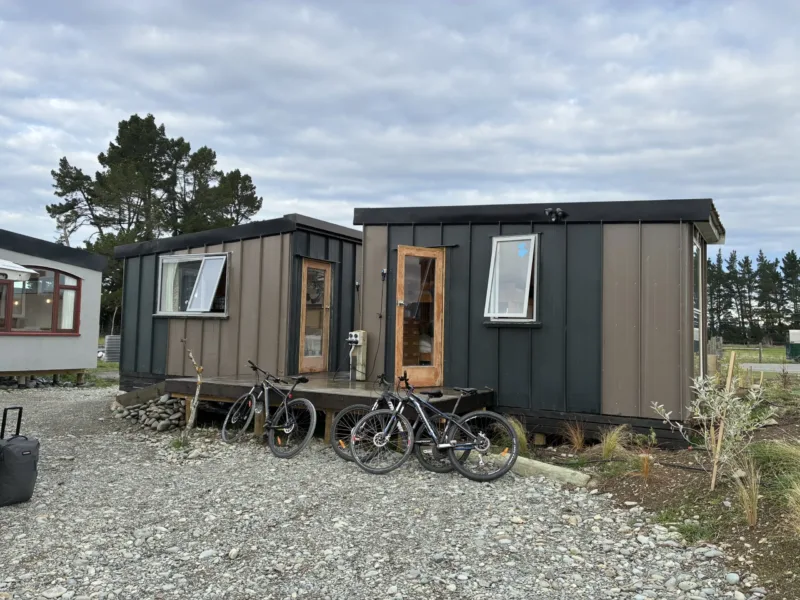 In8 DESiGN HUB Rural Retreat
