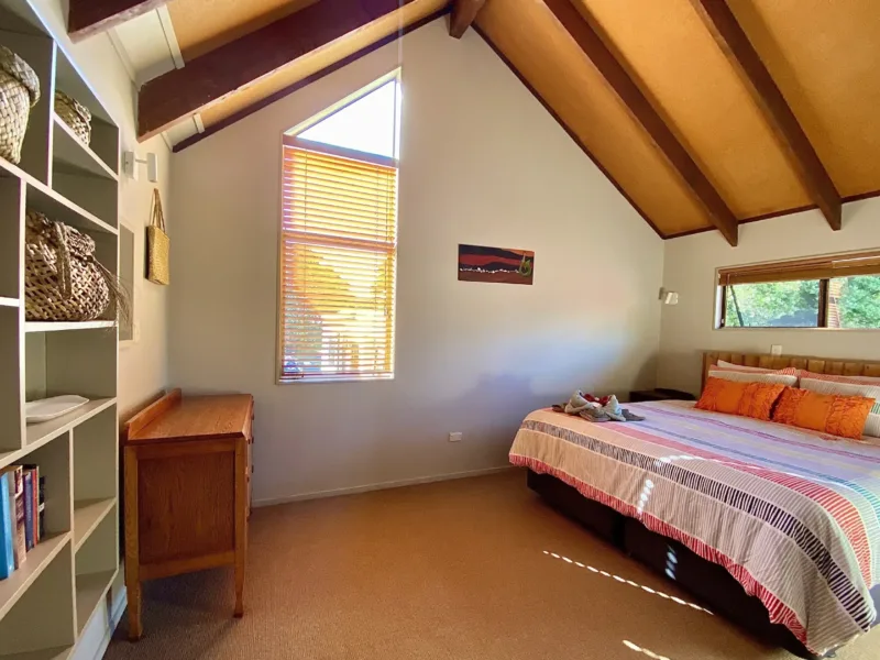 30 Seconds to the Beach: Wainui Beachfront Retreat