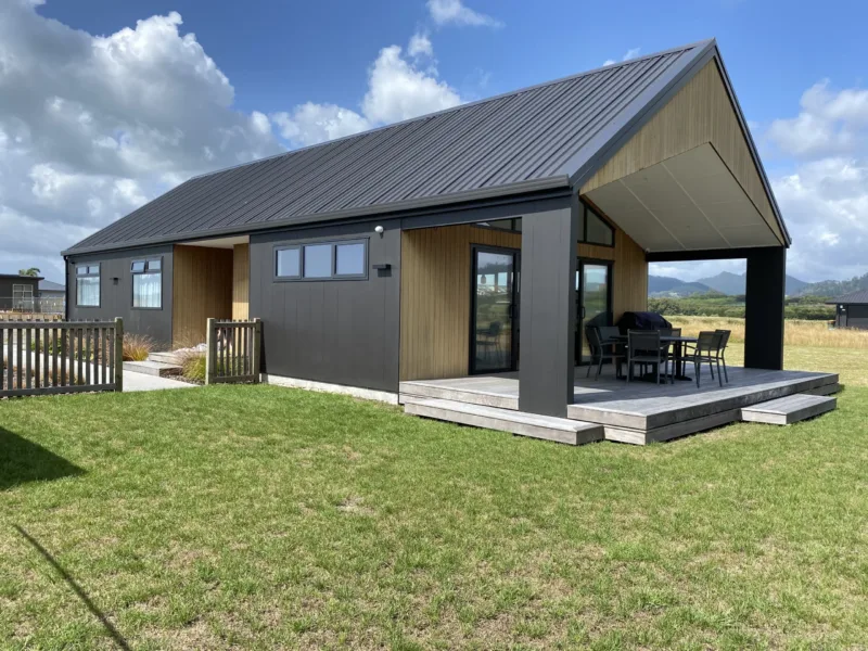 Relaxing Beach Getaway Overlooking Farmland