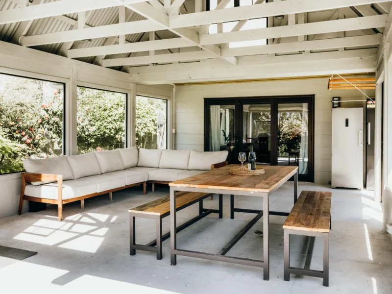 Sentry Gardens | Large Saltwater Pool and Gardens | 5 minutes to Airport