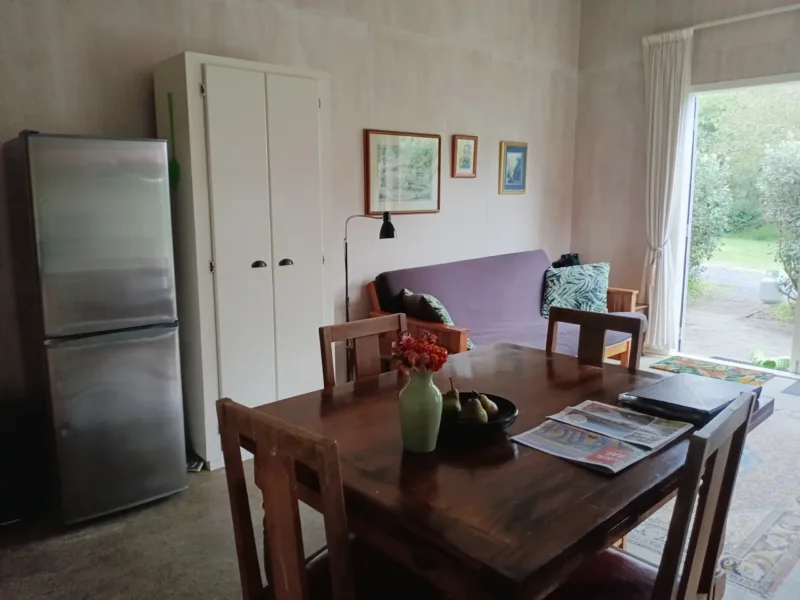 Private Country Cottage near Raglan with Scenic Countryside Views