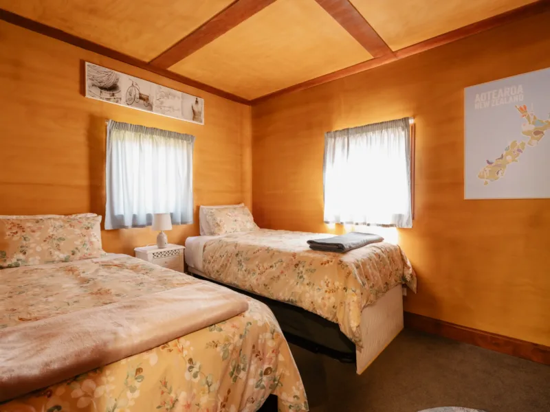 Serenity Farm Lodge