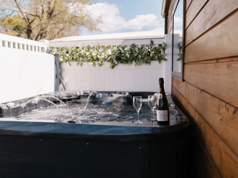 Serenity Farm Lodge