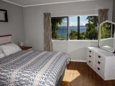 Manganese Point Beachfront Apartment in Citrus Grove